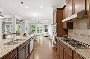 10504 New Cove Rd, Alpharetta, GA 30022 - Photo 14