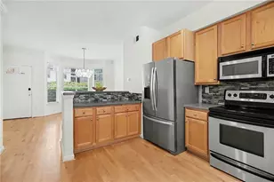 375 Highland Ave NE, Atlanta, GA 30312 - Photo 4