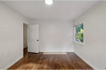 6135 Holiday Boulevard, Forest Park, GA 30297 - Photo 12
