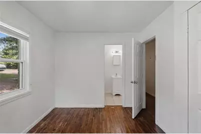 6135 Holiday Boulevard, Forest Park, GA 30297 - Photo 10
