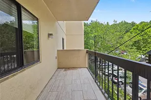 1800 Clairmont Lake, Decatur, GA 30033 - Photo 24