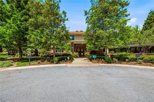 1800 Clairmont Lake, Decatur, GA 30033 - Photo 16