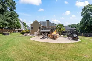 1215 James Walter Dr, Loganville, GA 30052 - Photo 28
