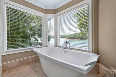 6576 Yacht Club Road, Flowery Branch, GA 30542 - Photo 94