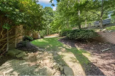 6576 Yacht Club Road, Flowery Branch, GA 30542 - Photo 20