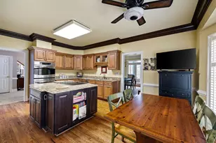 3603 Greystone Cir, Atlanta, GA 30341 - Photo 18