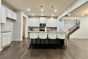 607 Paden Rdg Wy, Lawrenceville, GA 30044 - Photo 4