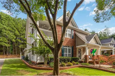 589 Jackson Street, Suwanee, GA 30024 - Photo 2