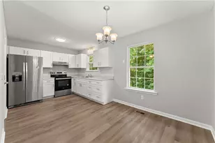 3030 Meadowridge Dr, Gainesville, GA 30507 - Photo 12