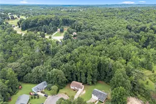 3030 Meadowridge Dr, Gainesville, GA 30507 - Photo 46