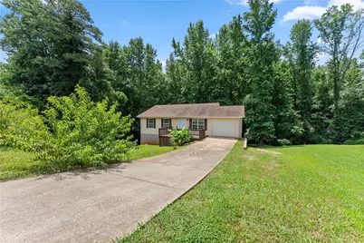 3030 Meadowridge Drive, Gainesville, GA 30507 - Photo 6