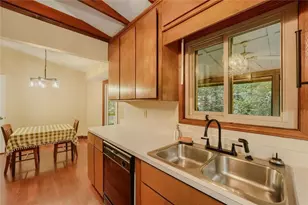 596 Dover St, Marietta, GA 30066 - Photo 12