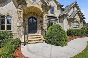 4050 Oak Forest Cir, Marietta, GA 30062 - Photo 6