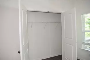 541 Ruths Dr, Woodstock, GA 30188 - Photo 4