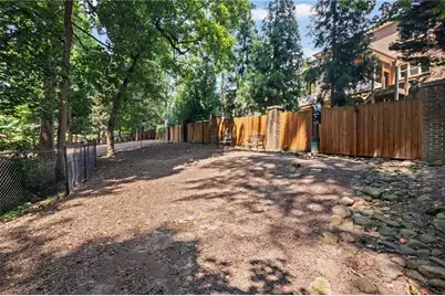 3235 Roswell Road NE #620, Atlanta, GA 30305 - Photo 30