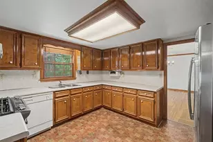 483 Summit Ridge Dr, Lawrenceville, GA 30046 - Photo 12