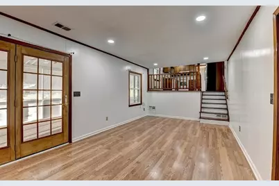 1249 Renee Dr SW, Lilburn, GA 30047 - Photo 6