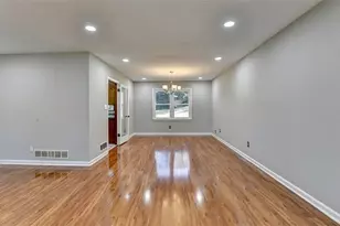 1249 Renee Dr SW, Lilburn, GA 30047 - Photo 32