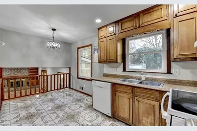 1249 Renee Dr SW, Lilburn, GA 30047 - Photo 18