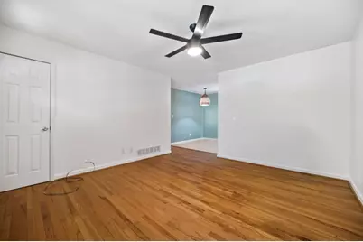 2379 Lakewood Drive NW, Kennesaw, GA 30152 - Photo 4