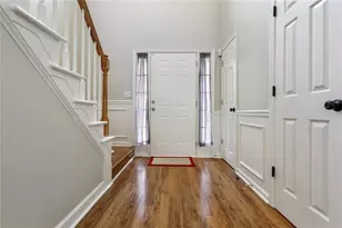 4905 Weathervane Dr, Alpharetta, GA 30022 - Photo 4