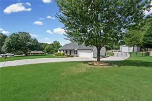 408 Wilshire Ln, Bethlehem, GA 30620 - Photo 1