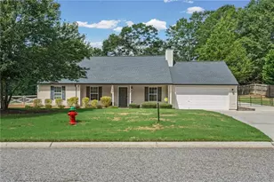 408 Wilshire Ln, Bethlehem, GA 30620 - Photo 2