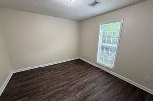 211 Ravenwood Ct, Bethlehem, GA 30620 - Photo 12