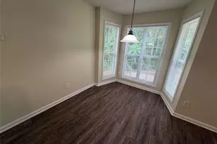 211 Ravenwood Ct, Bethlehem, GA 30620 - Photo 4