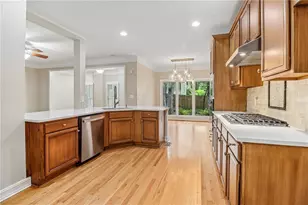7262 Village Creek Trace, Atlanta, GA 30328 - Photo 18