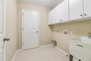7262 Village Creek Trace, Atlanta, GA 30328 - Photo 34