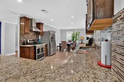 716 Bruce Way SW, Lilburn, GA 30047 - Photo 6