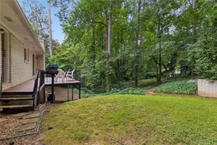 165 W Spalding Dr, Atlanta, GA 30328 - Photo 28