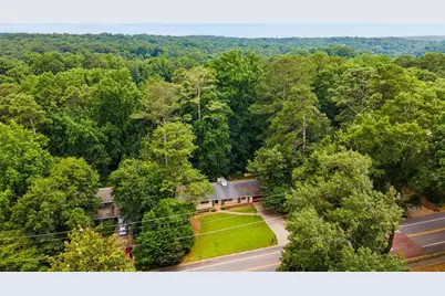 165 W Spalding Drive, Atlanta, GA 30328 - Photo 34