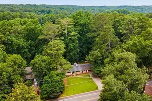 165 W Spalding Dr, Atlanta, GA 30328 - Photo 34