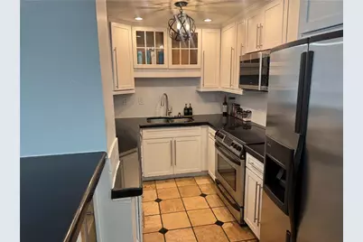 3060 Pharr Court North NW #613, Atlanta, GA 30305 - Photo 12