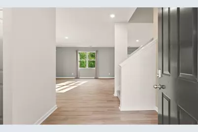 357 Creekview Way, Dallas, GA 30132 - Photo 2