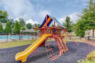 3942 Suwanee Green Pkwy, Suwanee, GA 30024 - Photo 42
