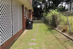 1144 Piedmont Pl, Gainesville, GA 30501 - Photo 4