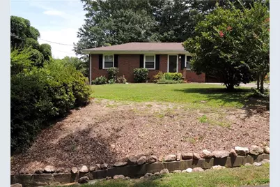1144 Piedmont Place, Gainesville, GA 30501 - Photo 2
