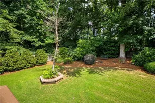 13875 Belleterre Dr, Alpharetta, GA 30004 - Photo 72