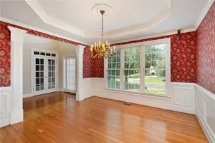 13875 Belleterre Dr, Alpharetta, GA 30004 - Photo 8