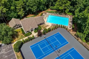 13875 Belleterre Dr, Alpharetta, GA 30004 - Photo 102