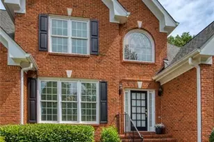 13875 Belleterre Dr, Alpharetta, GA 30004 - Photo 4