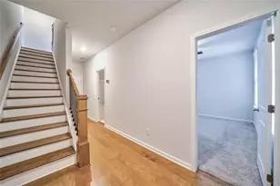 2510 Great Silver Fir Aly, Doraville, GA 30360 - Photo 6