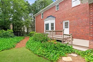 579 N Palisades Cir SE, Marietta, GA 30067 - Photo 12