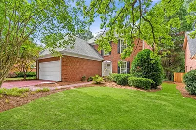 579 N Palisades Circle SE, Marietta, GA 30067 - Photo 2