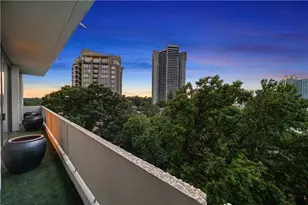 2575 Peachtree Rd NE, Atlanta, GA 30305 - Photo 20