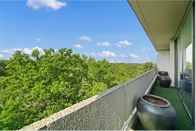 2575 Peachtree Road NE #12D, Atlanta, GA 30305 - Photo 26