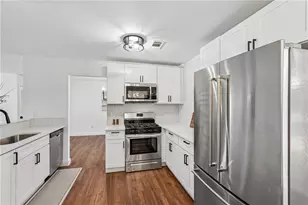 1050 Parkwest Ct, Stone Mountain, GA 30088 - Photo 8